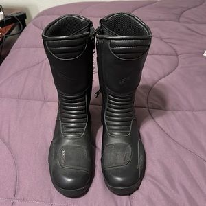 GAERNE BLACK Italian Leather Waterproof Motorcycle Boots Womens Size 7 US 37 EUR